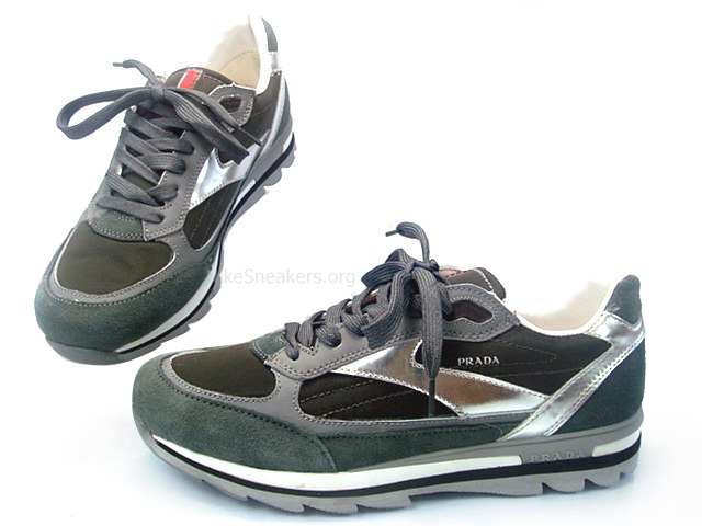 Prada Men's Sneaker - Peru With Golden Lace Prada Men's Sneaker - Peru With Golden Lace