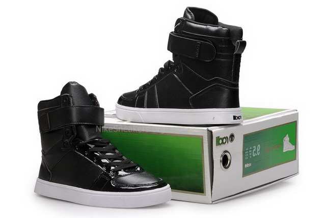 New Arrival Black/White