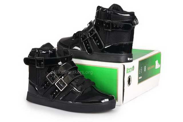 Radii Straight Jacket Black