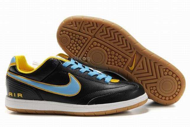 Nike Football Shoes Black/Blue Nike Football Shoes Black/Blue