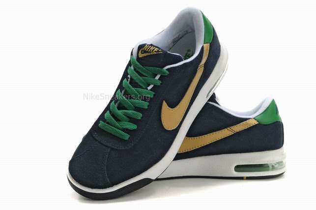 Nike Lengend Shoes Black/Gold Nike Lengend Shoes Black/Gold