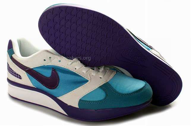 Nike Air Mariah White/Purplce/Blue Nike Air Mariah White/Purplce/Blue
