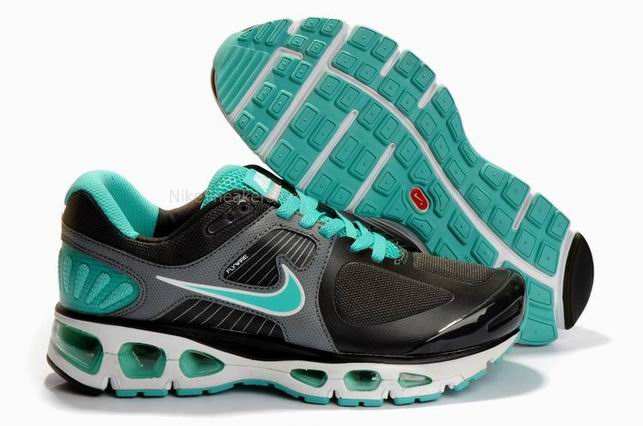 Nike Running Shoes Black/Turquoise Nike Running Shoes Black/Turquoise